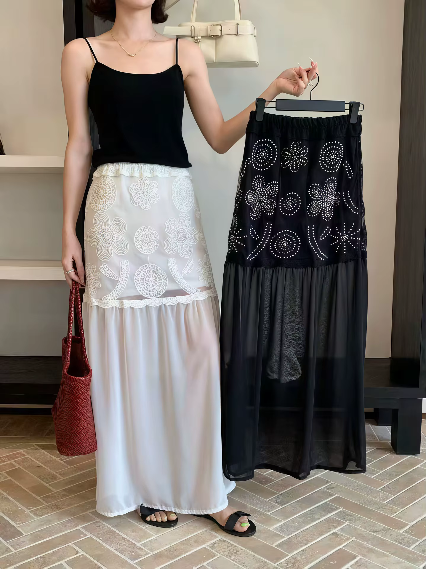 Jupe longue en maille et dentelle pour femme