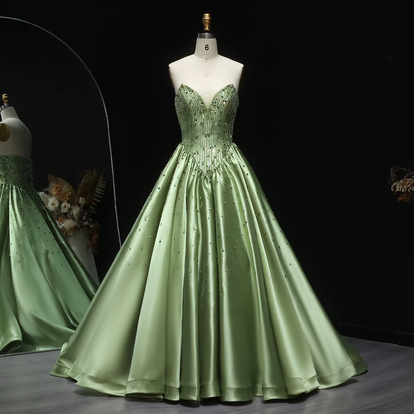 Robe de soirée longue en satin vert Sharon Said drapée avec perles et cristal pour femmes occasionnelle soirée officielle