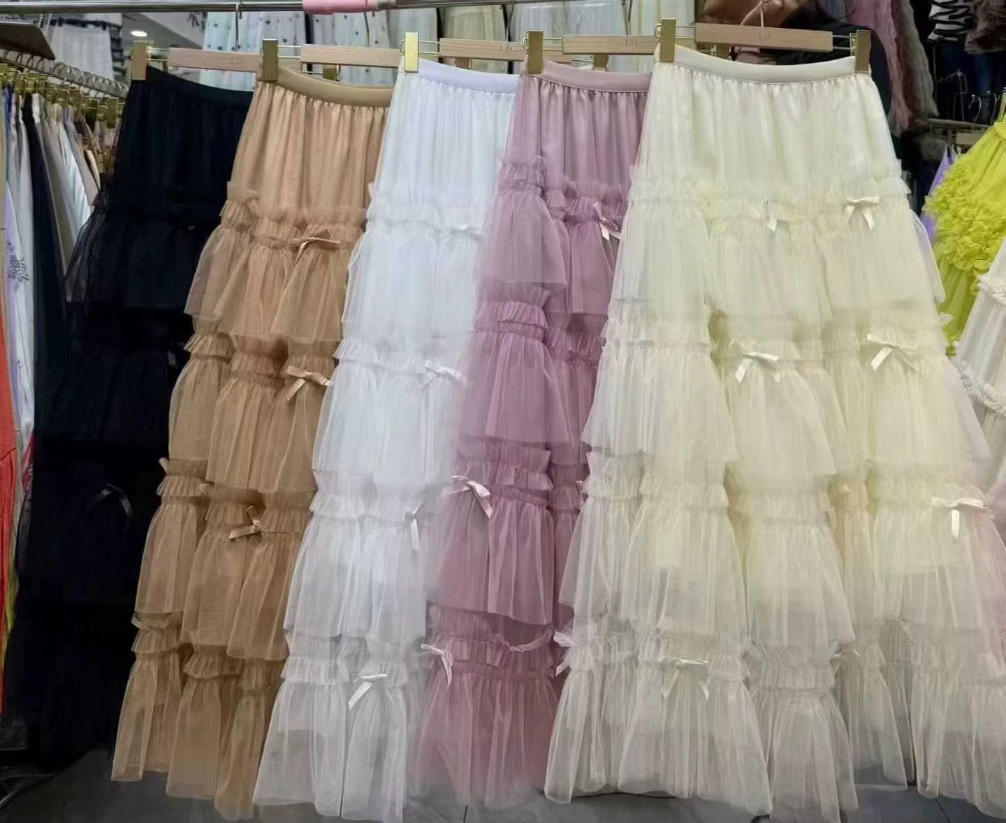 Jupe longue maxi à volants en gaze et dentelle