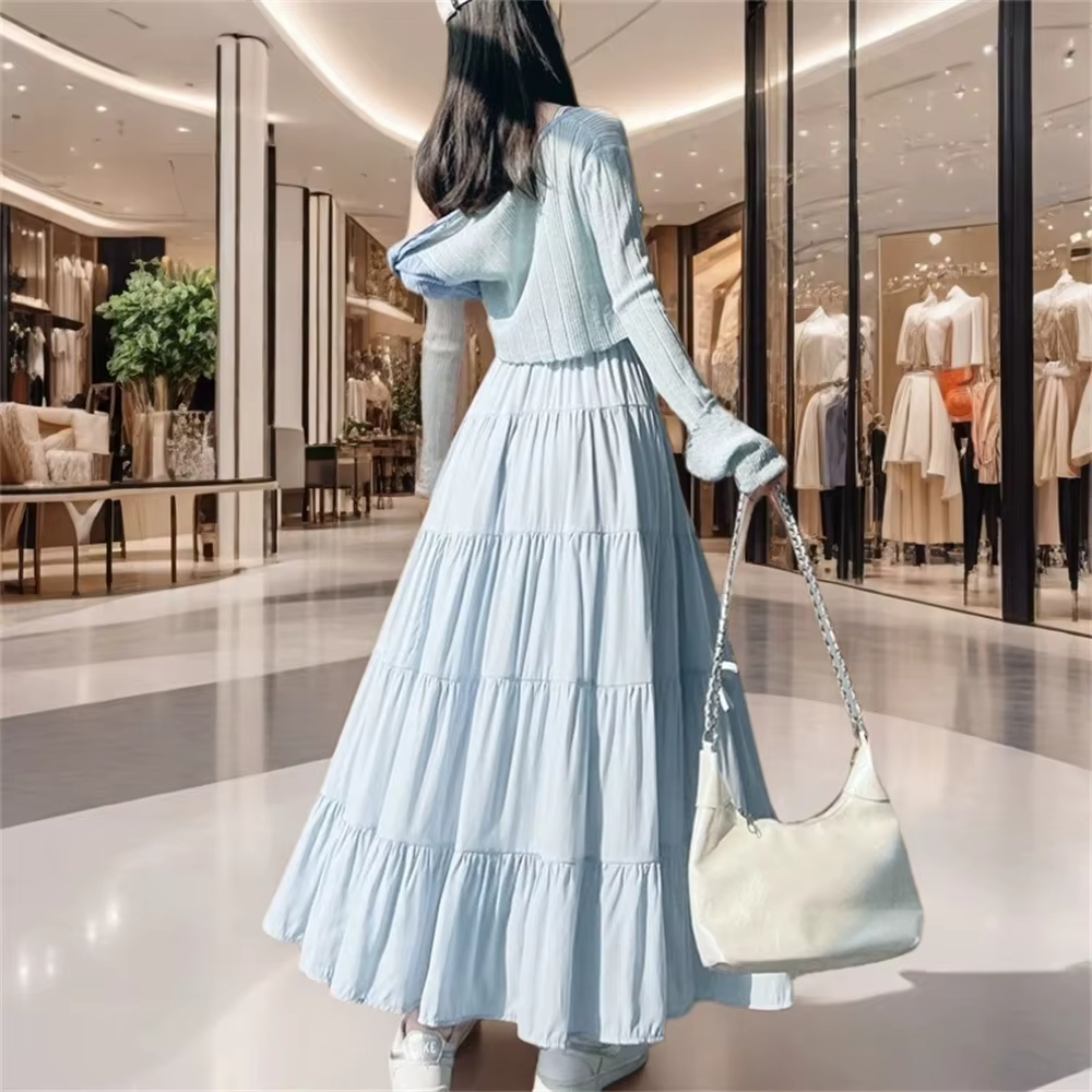 Jupe longue plissée bleue à nœud pour femme