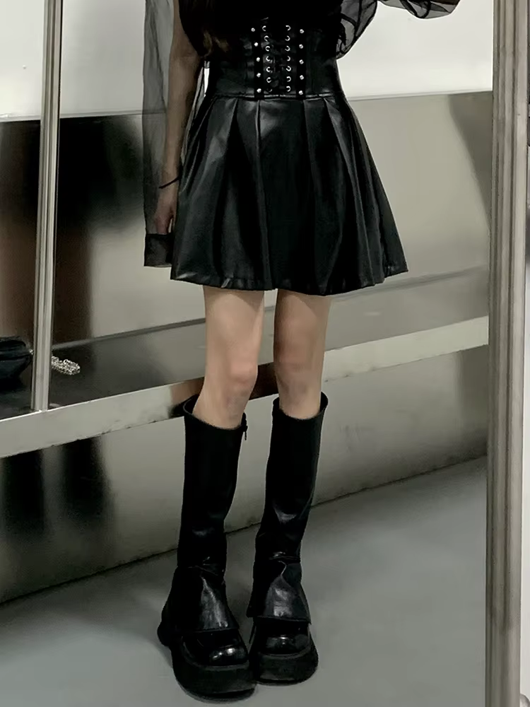 Lautaro printemps automne noir doux Pu cuir jupe plissée femmes taille haute Goth Vintage Style Punk luxe vêtements de créateur 2025